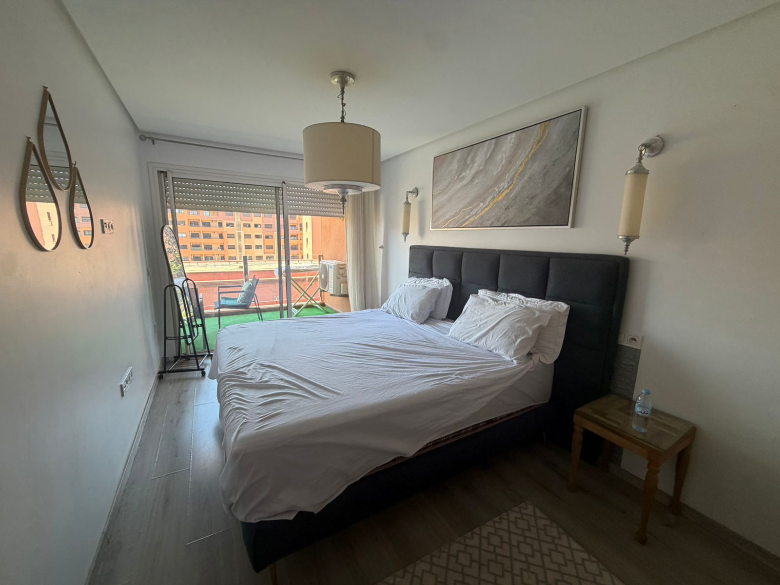 Appartement T2 AVEC TERASSE PISCINE – GUÉLIZ PROCHE DE LA GARE