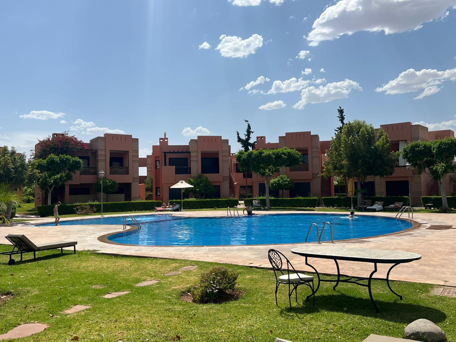 Super appart T3 avec grand terrasse résidence piscine