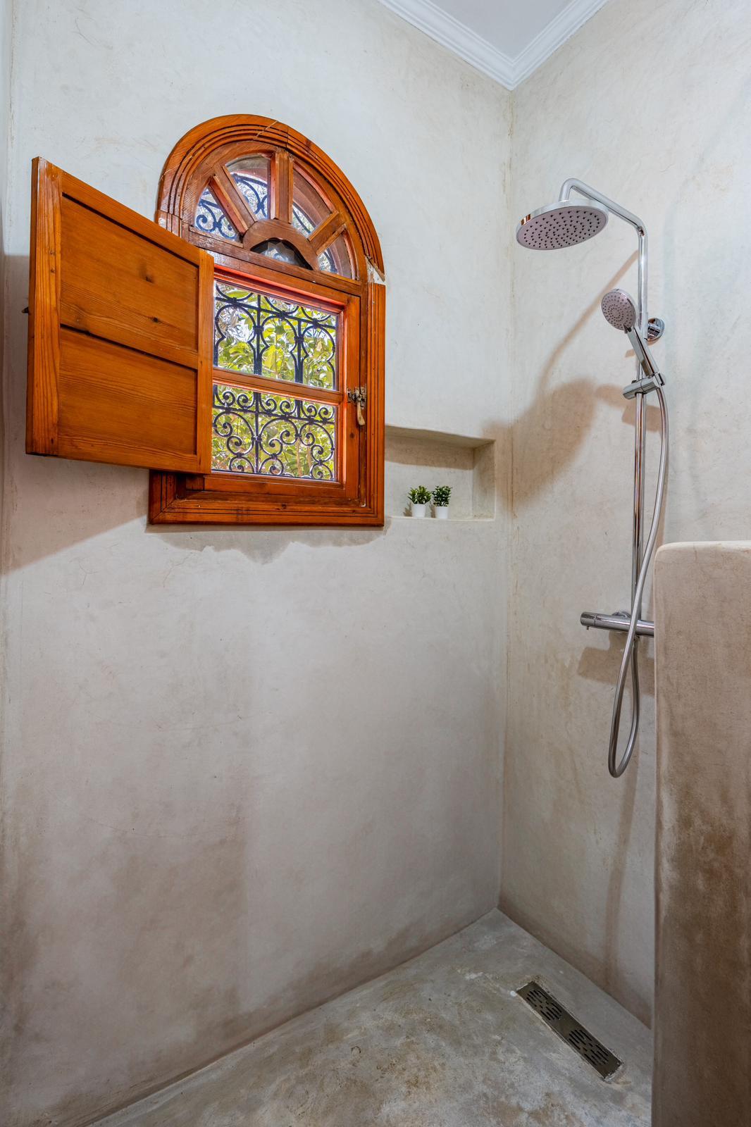 Magnifique Villa 4 façades  à vendre – Route de Fès, Marrakech