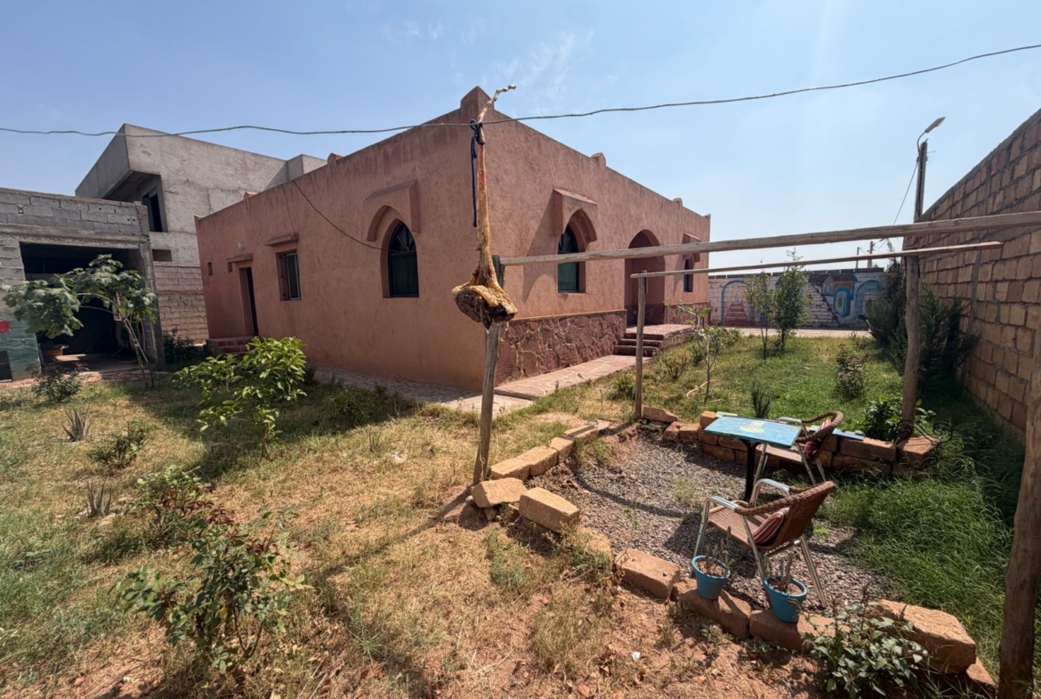 Charmante Maison Titrée Route de Ouarzazate km20