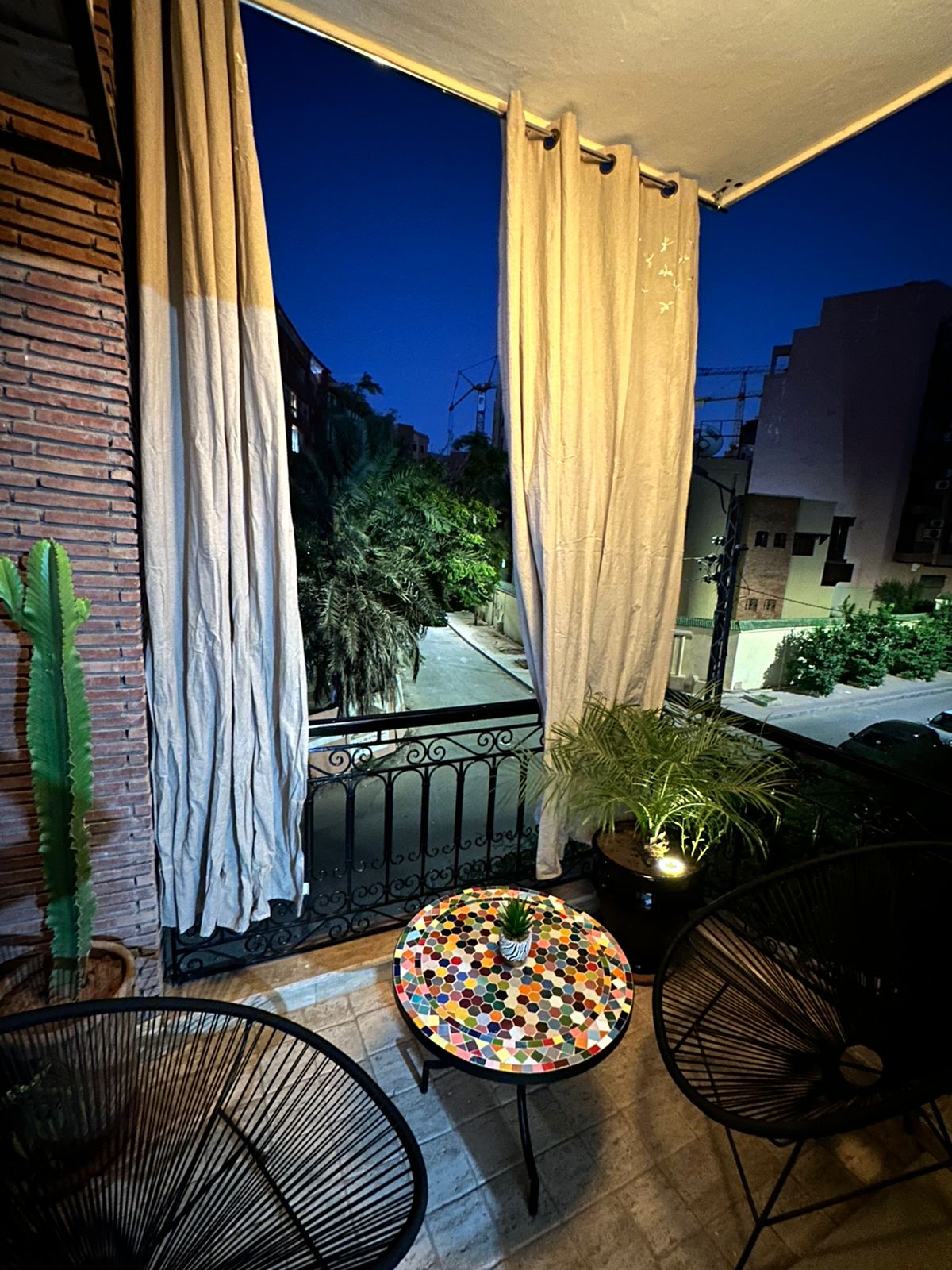Coup de Cœur à Guéliz : 111 m² avec Terrasse & Balcons à 5 min du Carré Eden