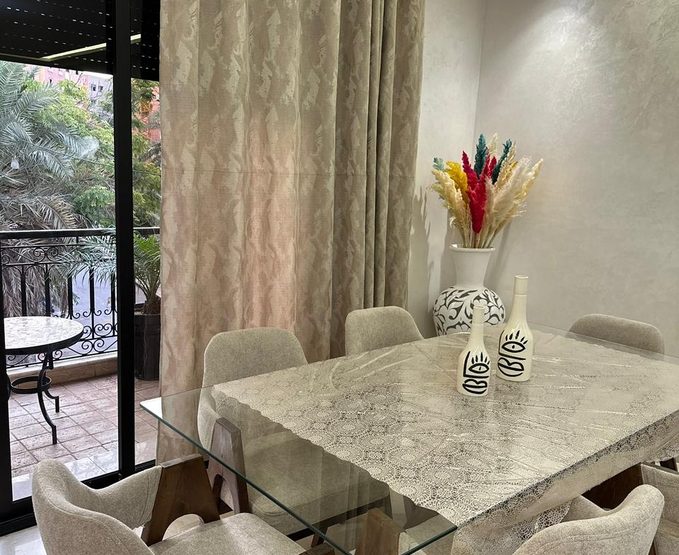Coup de Cœur à Guéliz : 111 m² avec Terrasse & Balcons à 5 min du Carré Eden