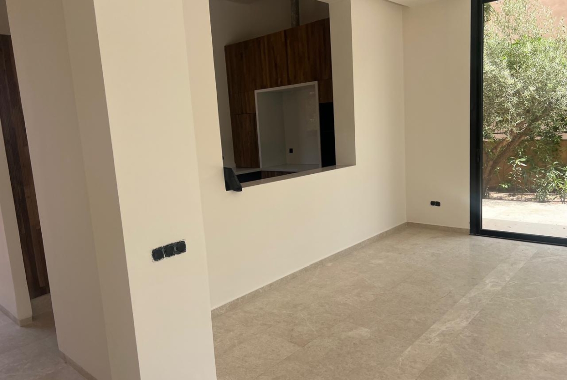 Superbe Villa de Prestige Route d’Amizmiz 8km–                     À VENDRE