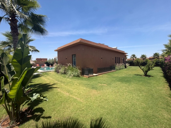 🌴 À VENDRE – VILLA DE PRESTIGE ROUTE DE L’OURIKA, MARRAKECH 🌴