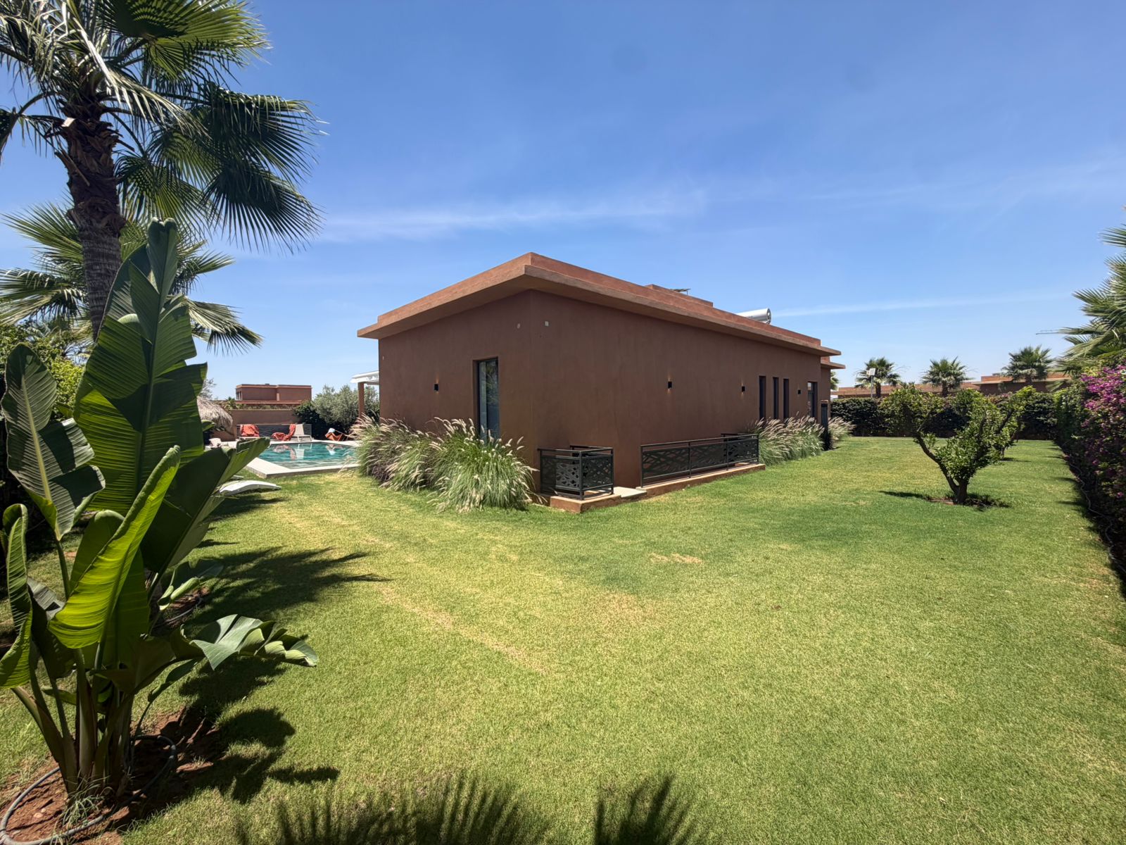 🌴 À VENDRE – VILLA DE PRESTIGE ROUTE DE L’OURIKA, MARRAKECH 🌴