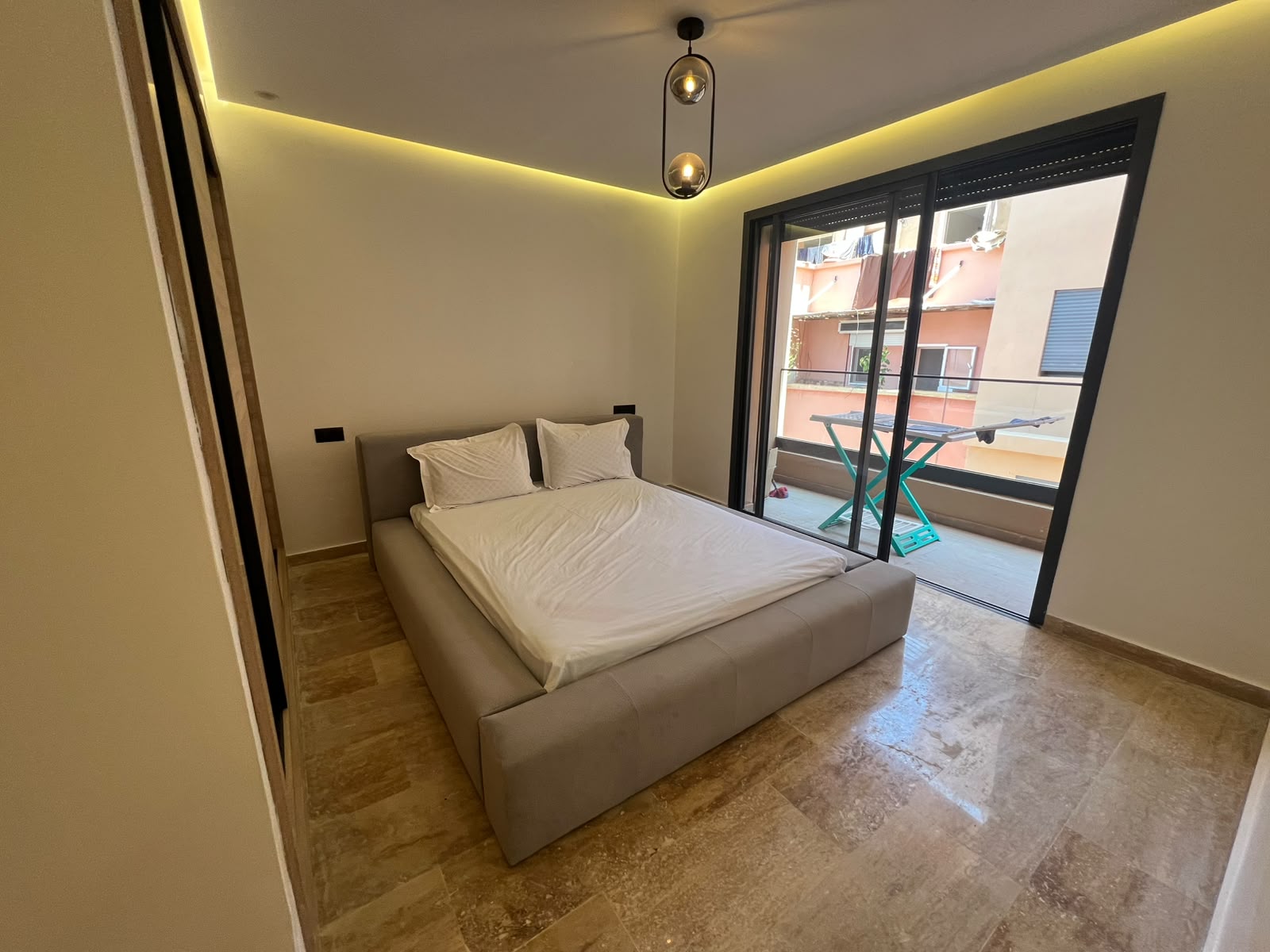 🌴🏡 LOCATION LONGUE DURÉE – APPARTEMENT HAUT STANDING À GUÉLIZ