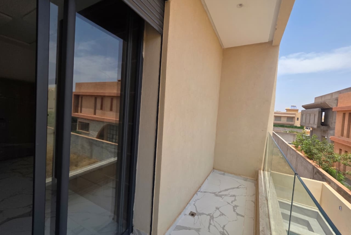 🏡 À VENDRE – Magnifique Villa Contemporaine |