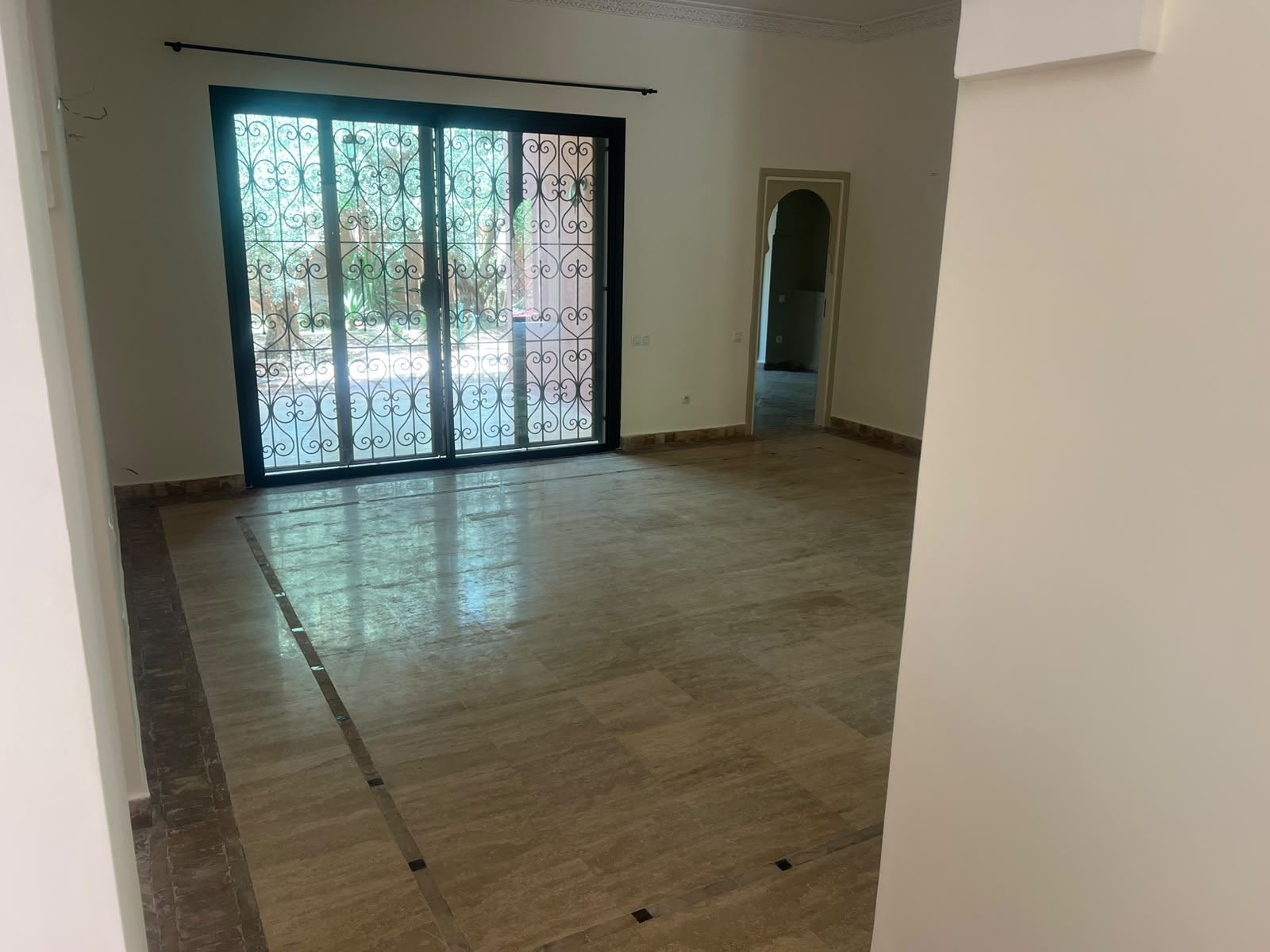 À VENDRE – Superbe appartement de prestige à Agdal, à deux pas du nouveau Morocco Mall