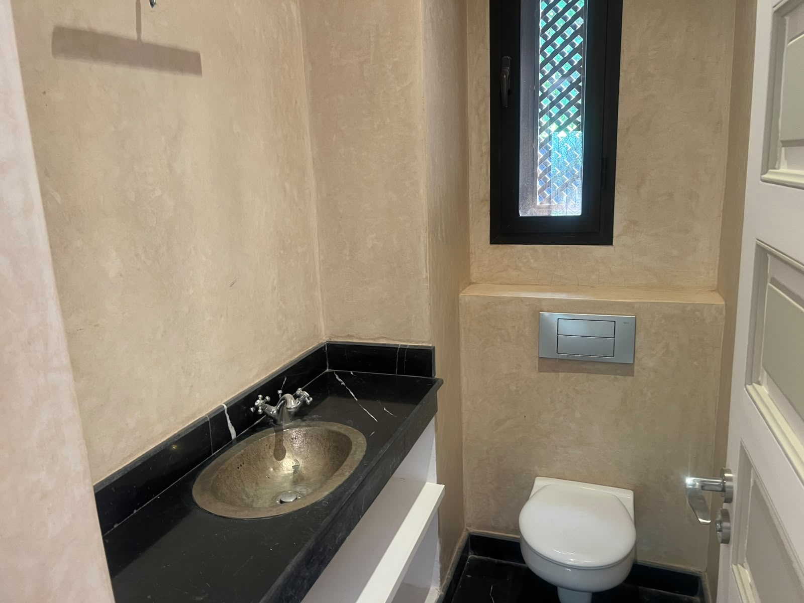 À VENDRE – Superbe appartement de prestige à Agdal, à deux pas du nouveau Morocco Mall