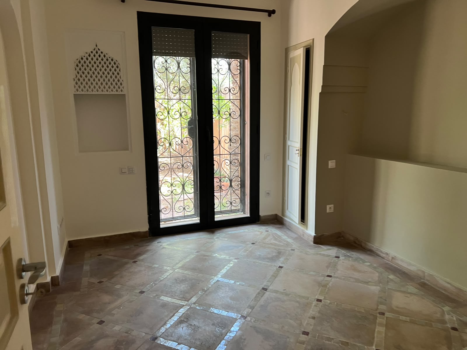 À VENDRE – Superbe appartement de prestige à Agdal, à deux pas du nouveau Morocco Mall
