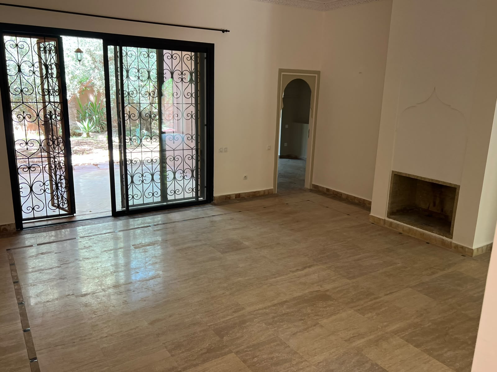 À VENDRE – Superbe appartement de prestige à Agdal, à deux pas du nouveau Morocco Mall