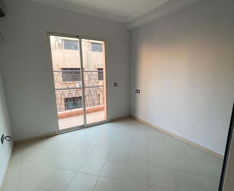 À LOUER — APPARTEMENT 2 CHAMBRES VIDE | GUÉLIZ
