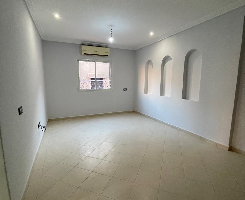 À LOUER — APPARTEMENT 2 CHAMBRES VIDE | GUÉLIZ