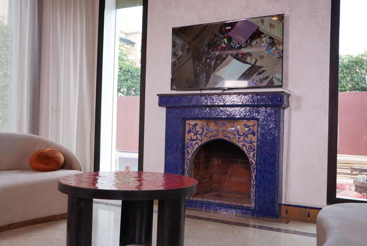 VILLA D’EXCEPTION À LOUER TARGA