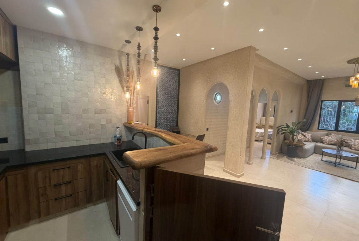 SUPER RDC AVEC 2 SUITES GUELIZ Carrée Eden