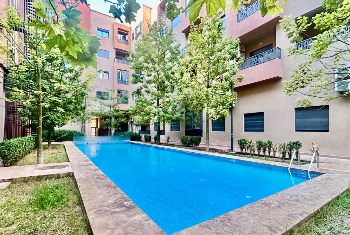 APPARTEMENT MOYEN STANDING RESIDENCE PISCINE