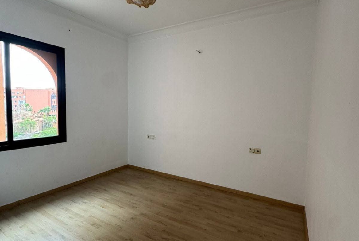 APPARTEMENT MEUBLE T4 COEUR GUELIZ CARRE EDEN