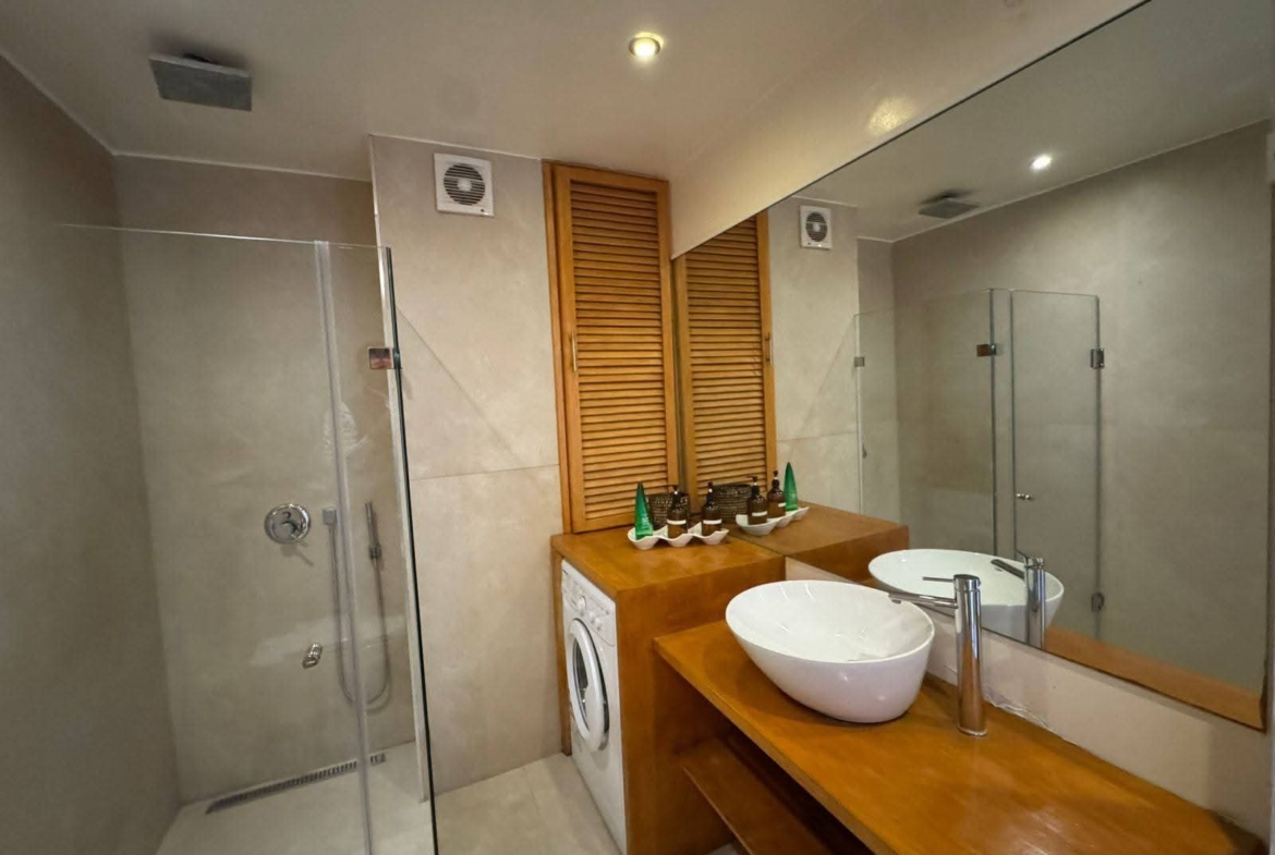 APPARTEMENT MEUBLE T4 COEUR GUELIZ CARRE EDEN