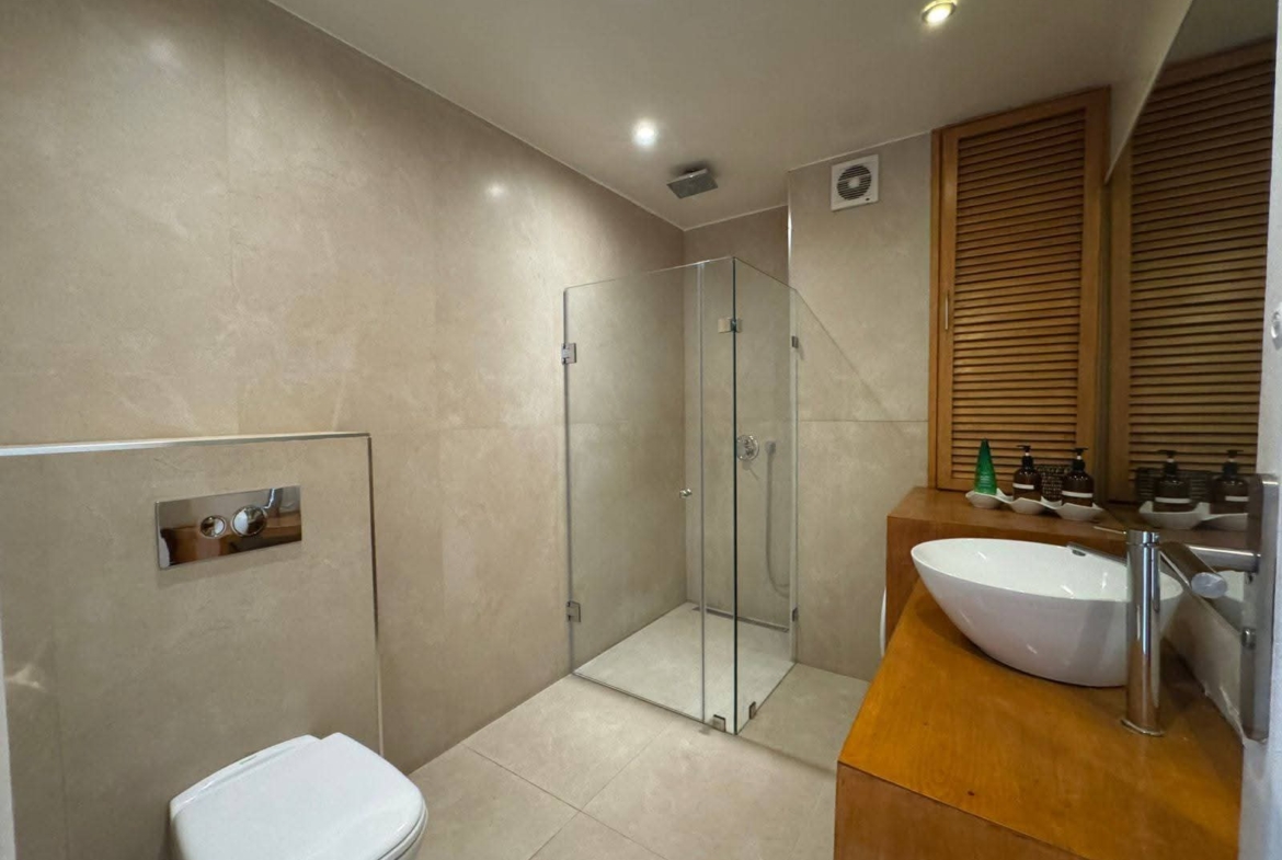APPARTEMENT MEUBLE T4 COEUR GUELIZ CARRE EDEN