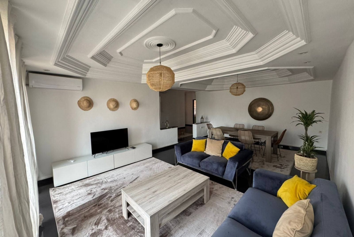 APPARTEMENT MEUBLE T4 COEUR GUELIZ CARRE EDEN