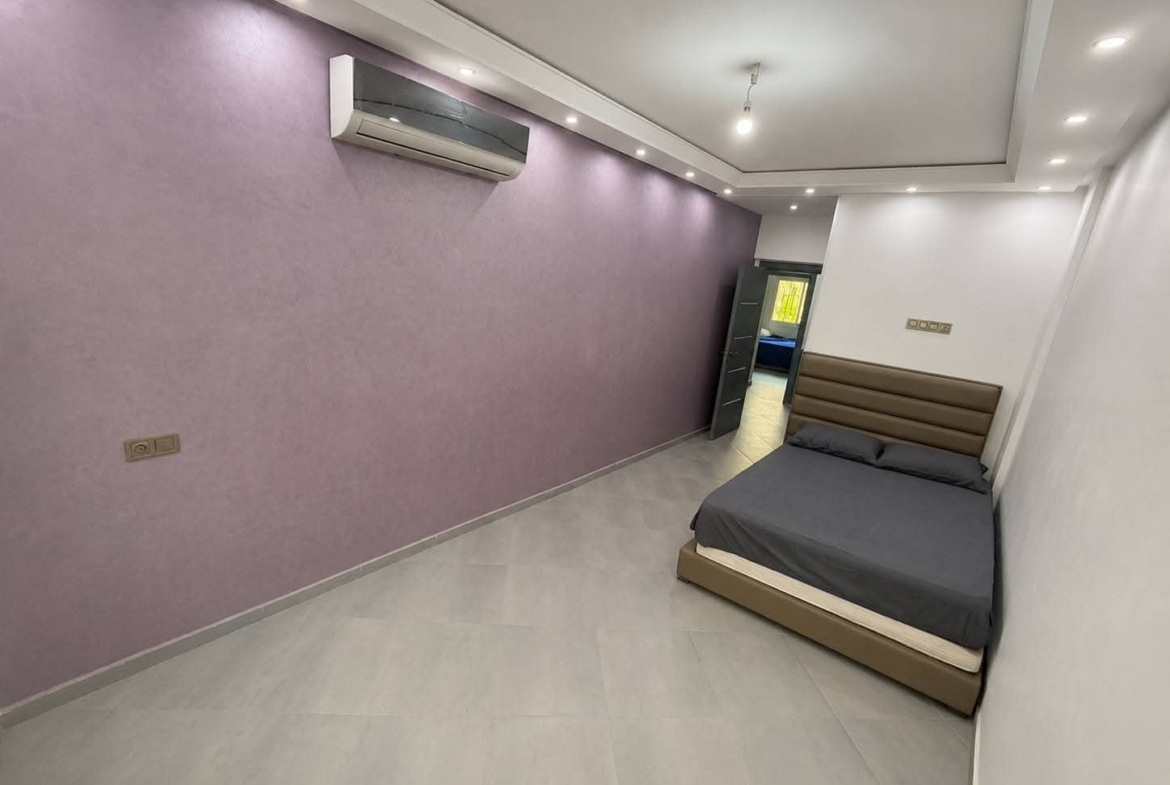 EXCLUSIVITÉ APPARTEMENT RENOVE T3 RDC AVEC PISCINE