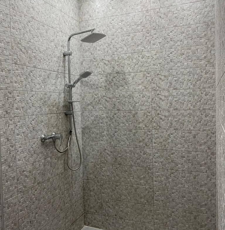 EXCLUSIVITÉ APPARTEMENT RENOVE T3 RDC AVEC PISCINE