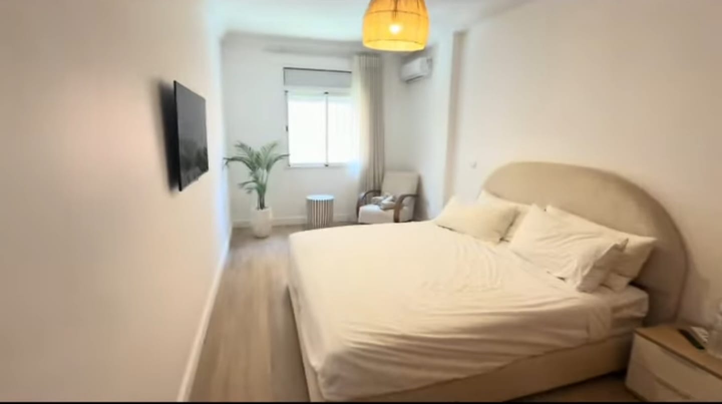 WhatsApp Image 2026-09-17 at 10.57.58 À VENDRE – T2 ENTIÈREMENT RÉNOVÉ | PIED-À-TERRE À MARRAKECH