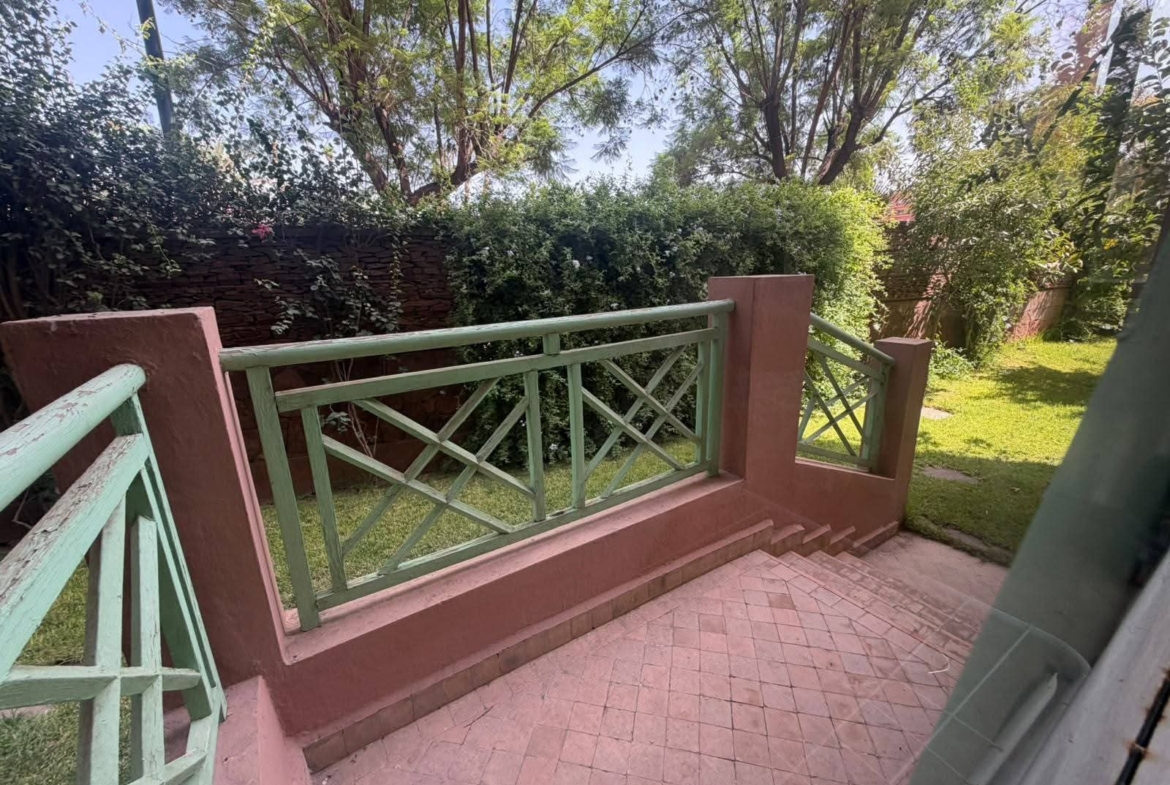 HIVERNAGE SUPERBE REZ-DE-JARDIN MEUBLÉ AVEC GRAND TERRASSE