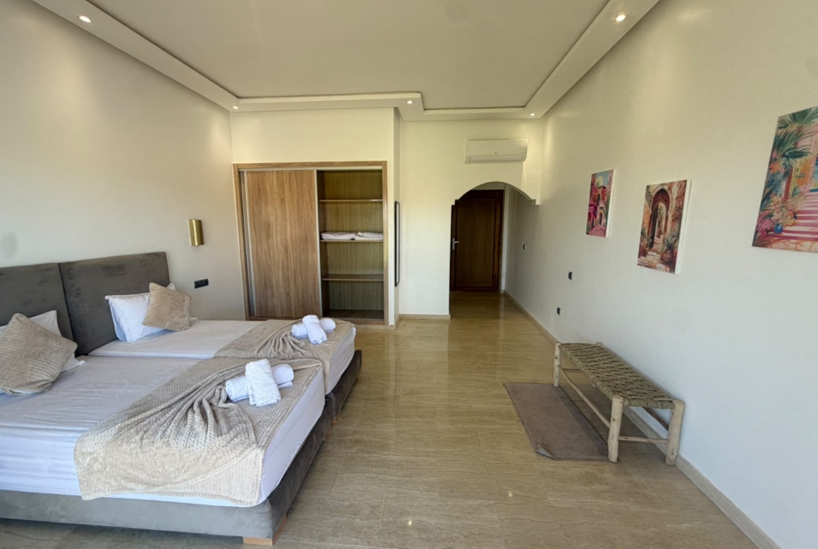 VILLA D’EXCEPTION À VENDRE – SUR 2 HECTAR TITREE