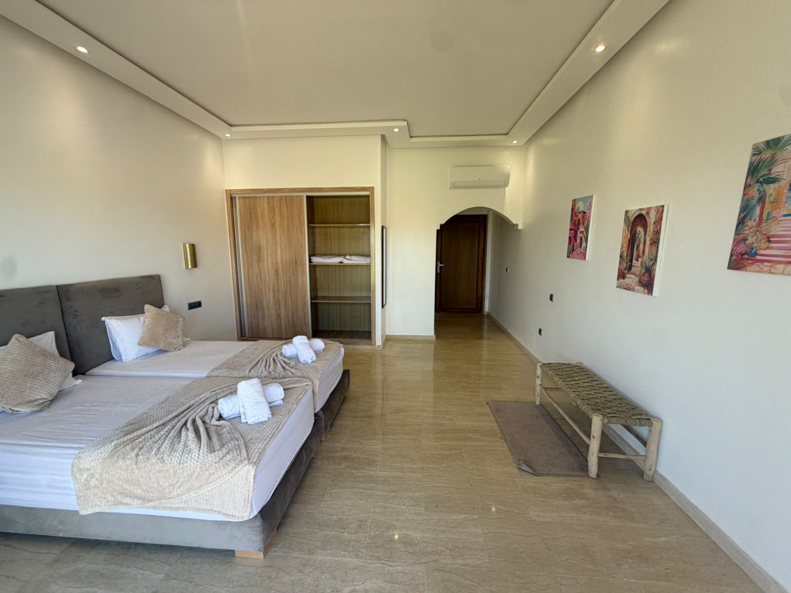 WhatsApp Image 2026-09-21 at 1.53.05 PM (2) VILLA D’EXCEPTION À VENDRE – SUR 2 HECTAR TITREE