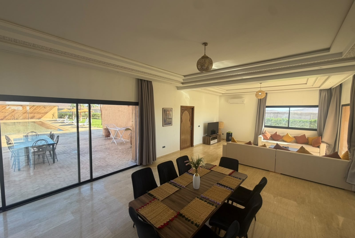 VILLA D’EXCEPTION À VENDRE – SUR 2 HECTAR TITREE
