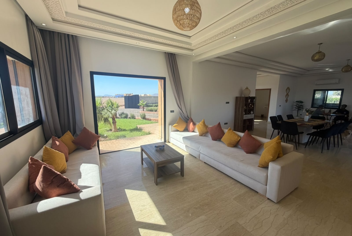 VILLA D’EXCEPTION À VENDRE – SUR 2 HECTAR TITREE
