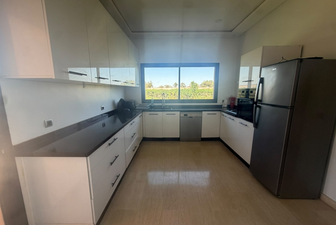 VILLA D’EXCEPTION À VENDRE – SUR 2 HECTAR TITREE