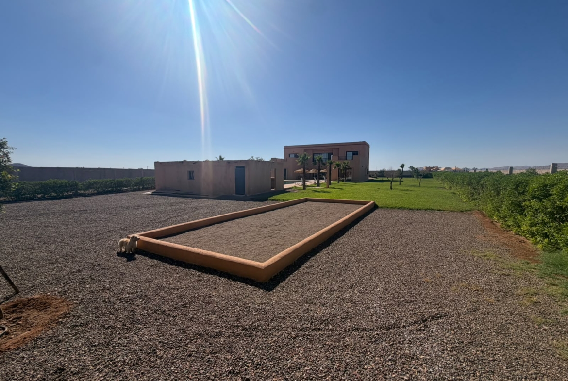 VILLA D’EXCEPTION À VENDRE – SUR 2 HECTAR TITREE