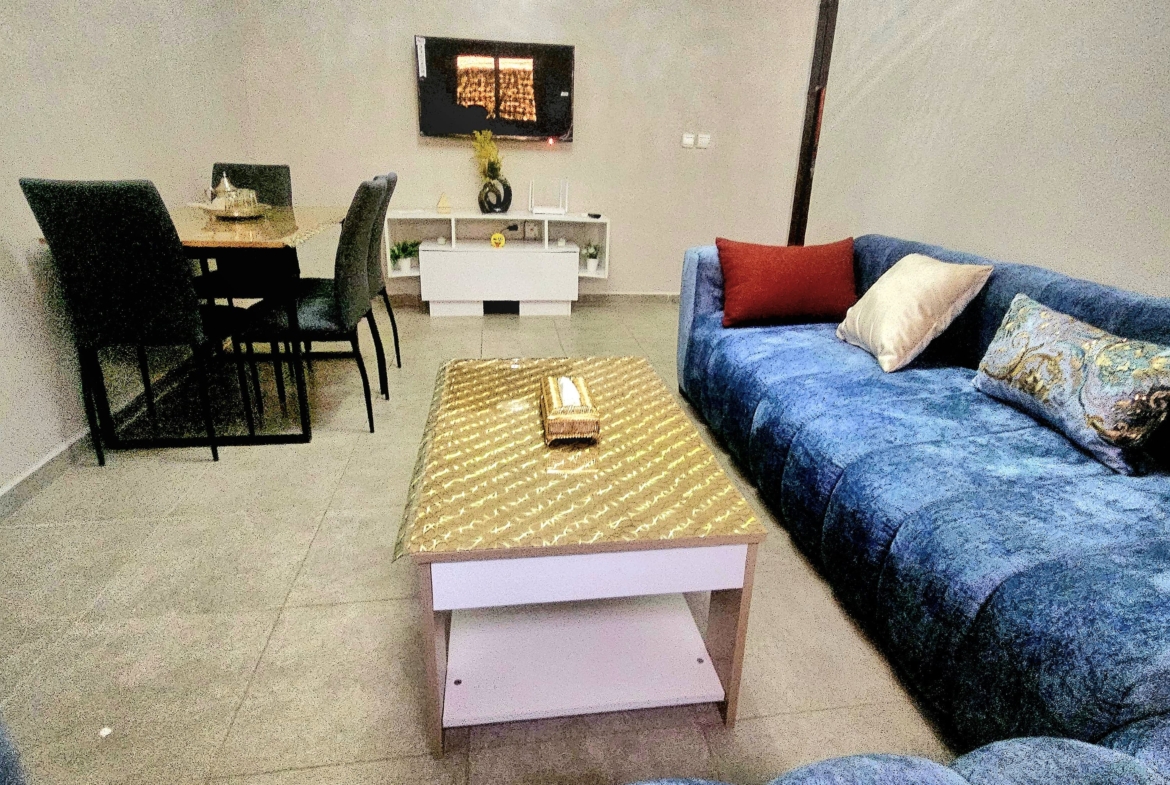 À LOUER – APPARTEMENT MEUBLÉ | MABROUKA – 5 500 DH/MOIS