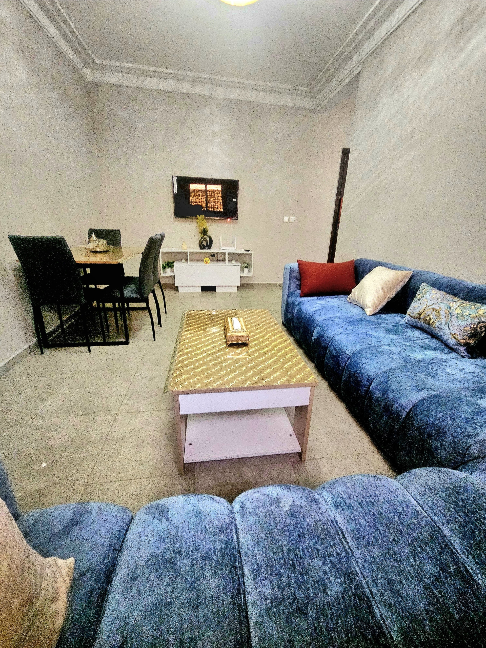 WhatsApp Image 2026-09-24 at 13.39.16 À LOUER – APPARTEMENT MEUBLÉ | MABROUKA – 5 500 DH/MOIS
