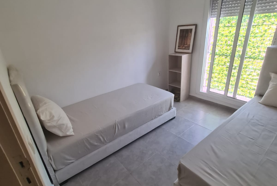 À LOUER – APPARTEMENT MEUBLÉ | MABROUKA – 5 500 DH/MOIS