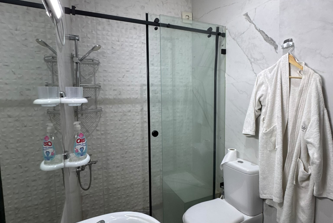 BELLE VILLA 300 M² AVEC PISCINE | RÉSIDENCE SÉCURISÉE / À LOUER