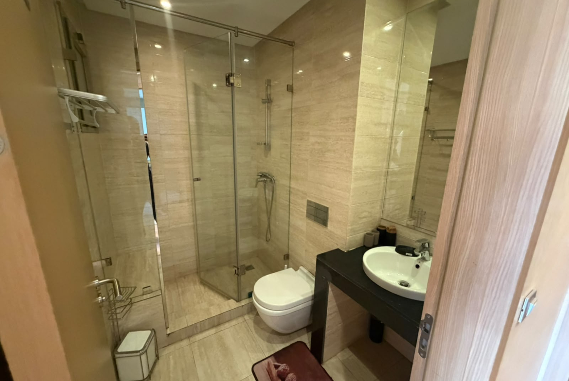 APPARTEMENT MEUBLÉ 3 CHAMBRES A LOUER