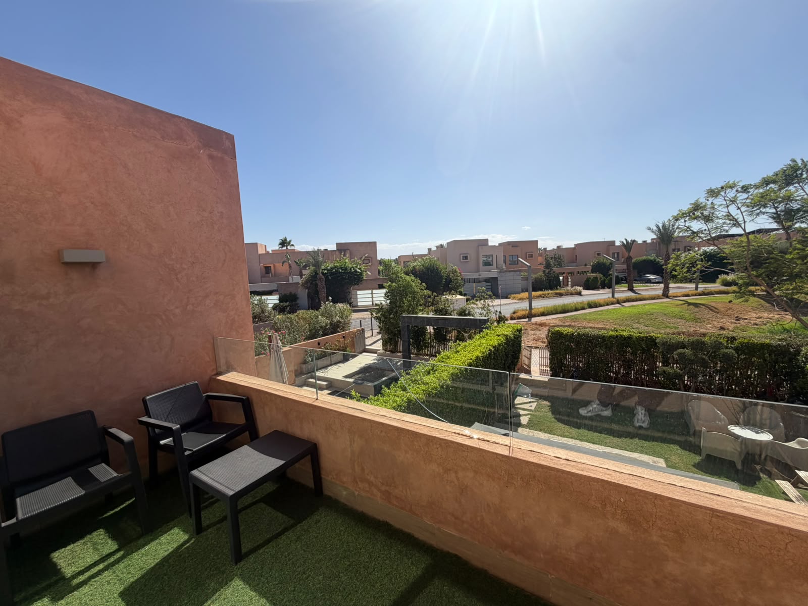 APPARTEMENT MEUBLÉ 3 CHAMBRES A LOUER