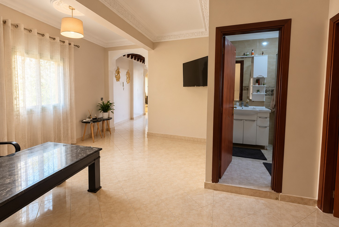 BEL APPARTEMENT 4 CHAMBRES À MABROUKA -À VENDRE