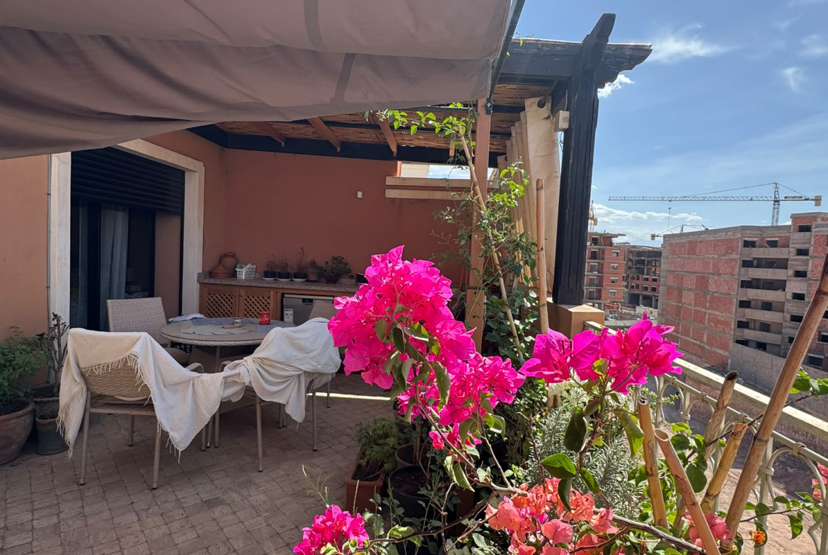Chic Appart meublé a louer avec Terrasse & Superbe Vue