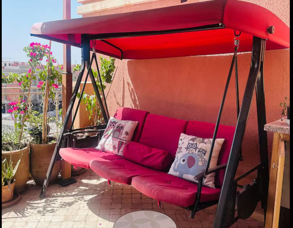 Chic Appart meublé a louer avec Terrasse & Superbe Vue