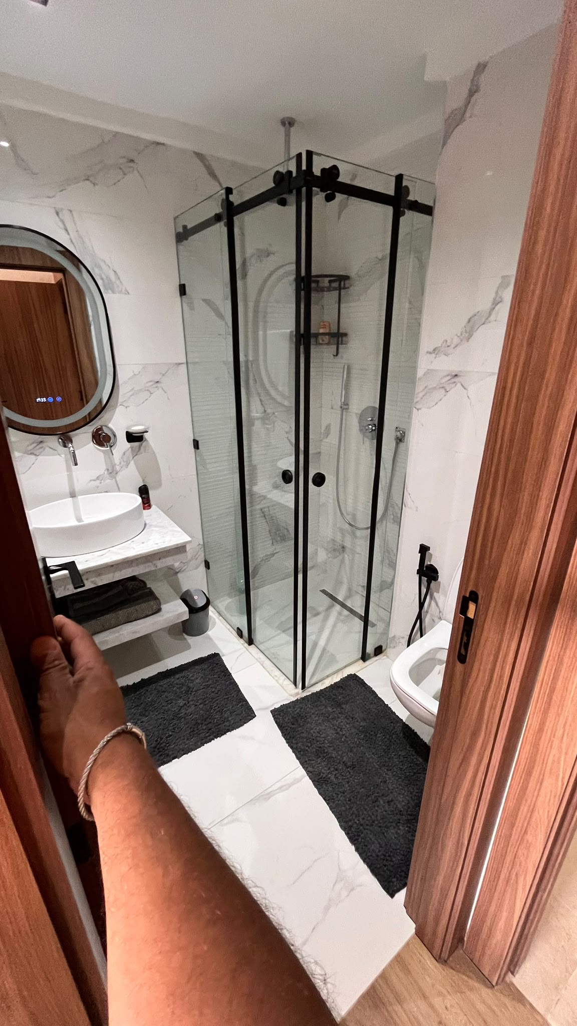 SUPERB APPARTEMENT À MENARA GARDEN – À LOUER