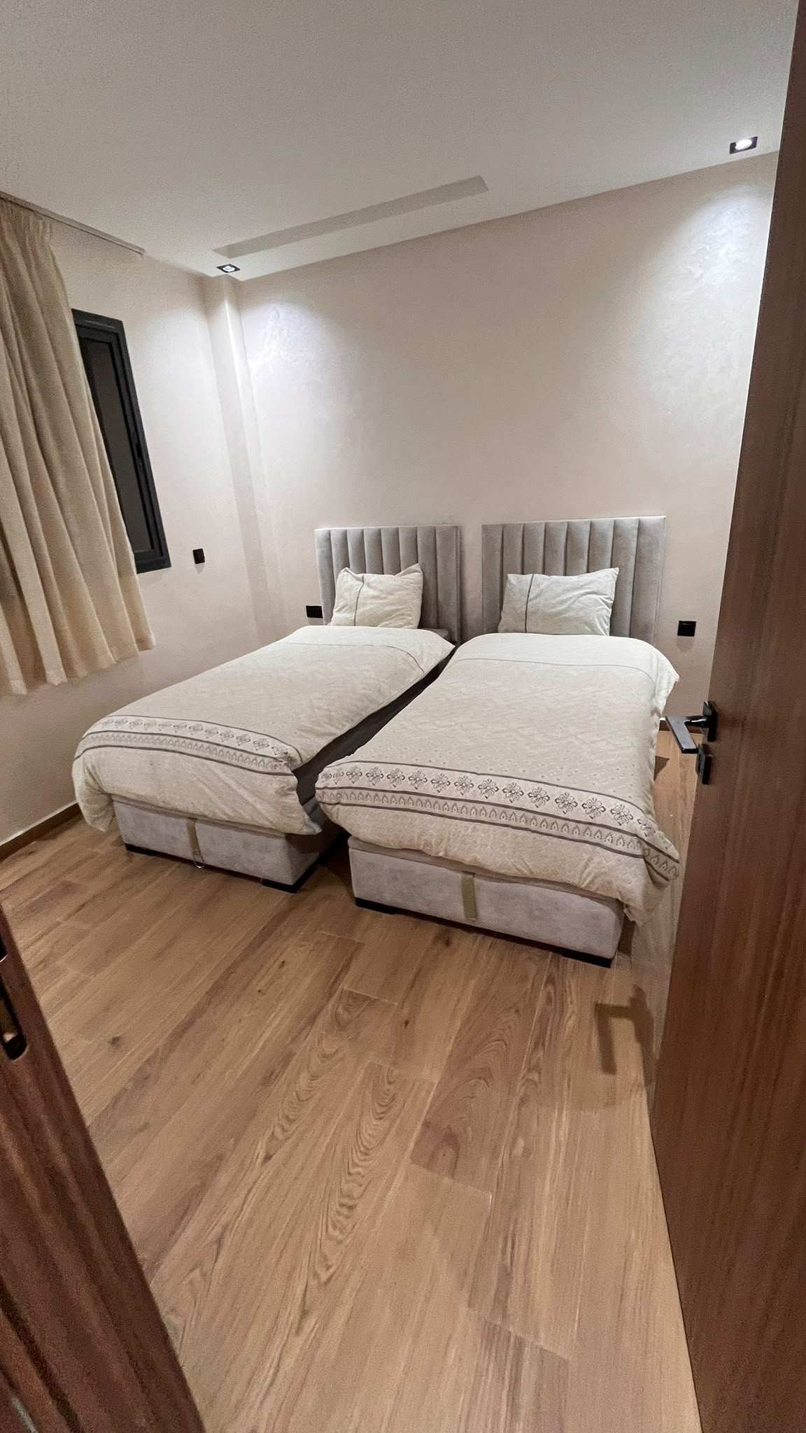 SUPERB APPARTEMENT À MENARA GARDEN – À LOUER