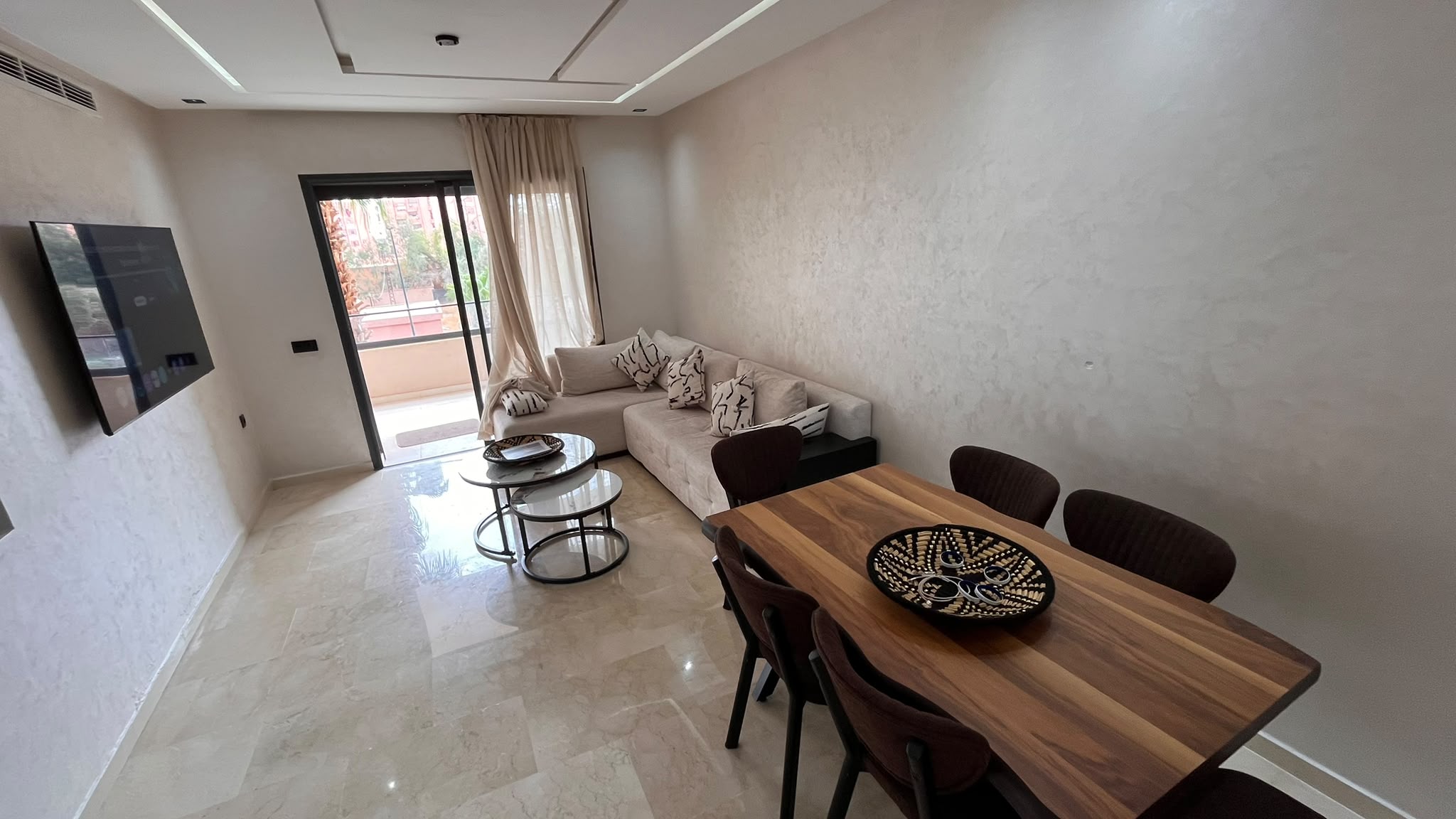 SUPERB APPARTEMENT À MENARA GARDEN – À LOUER