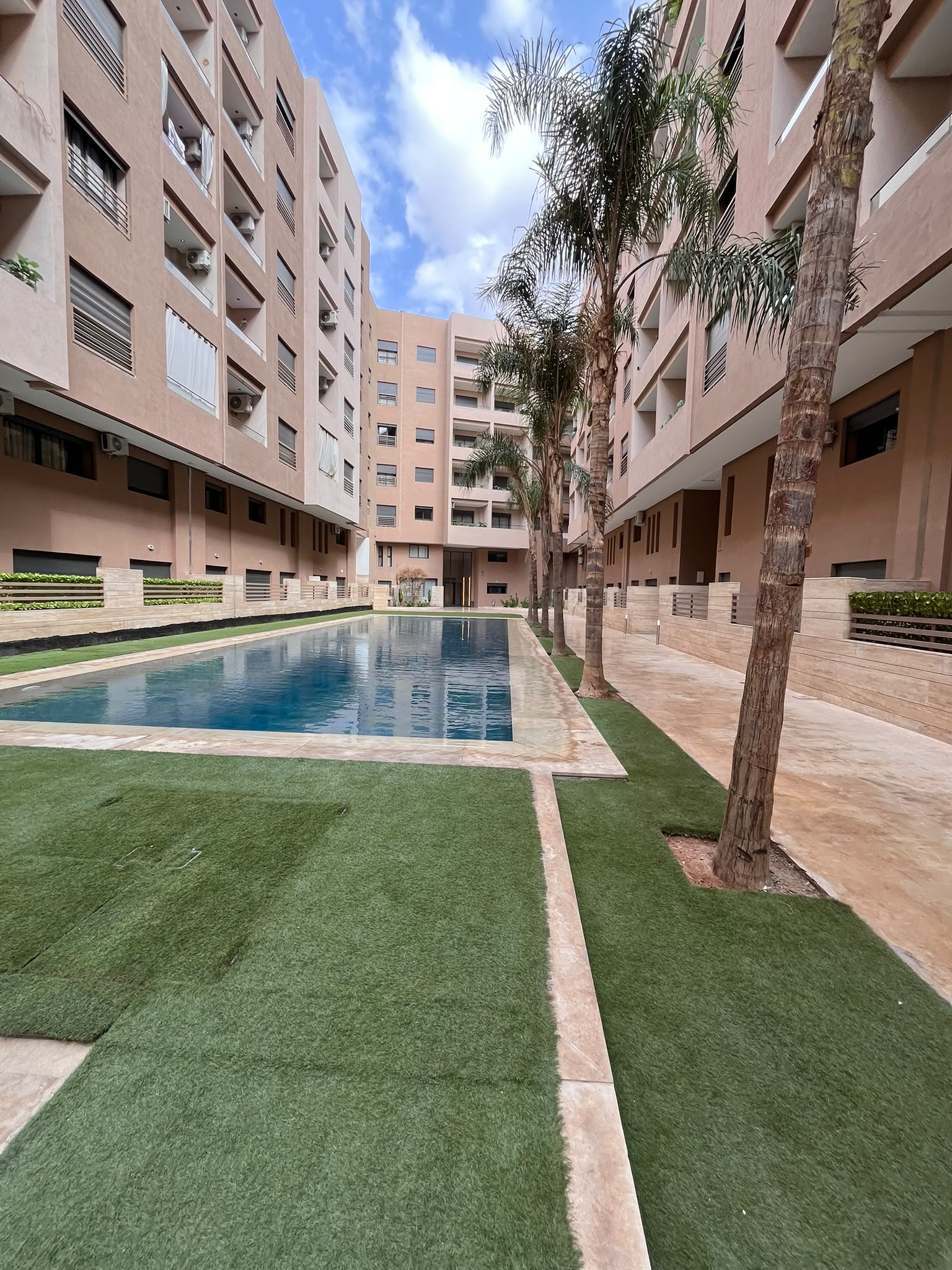SUPERB APPARTEMENT À MENARA GARDEN – À LOUER
