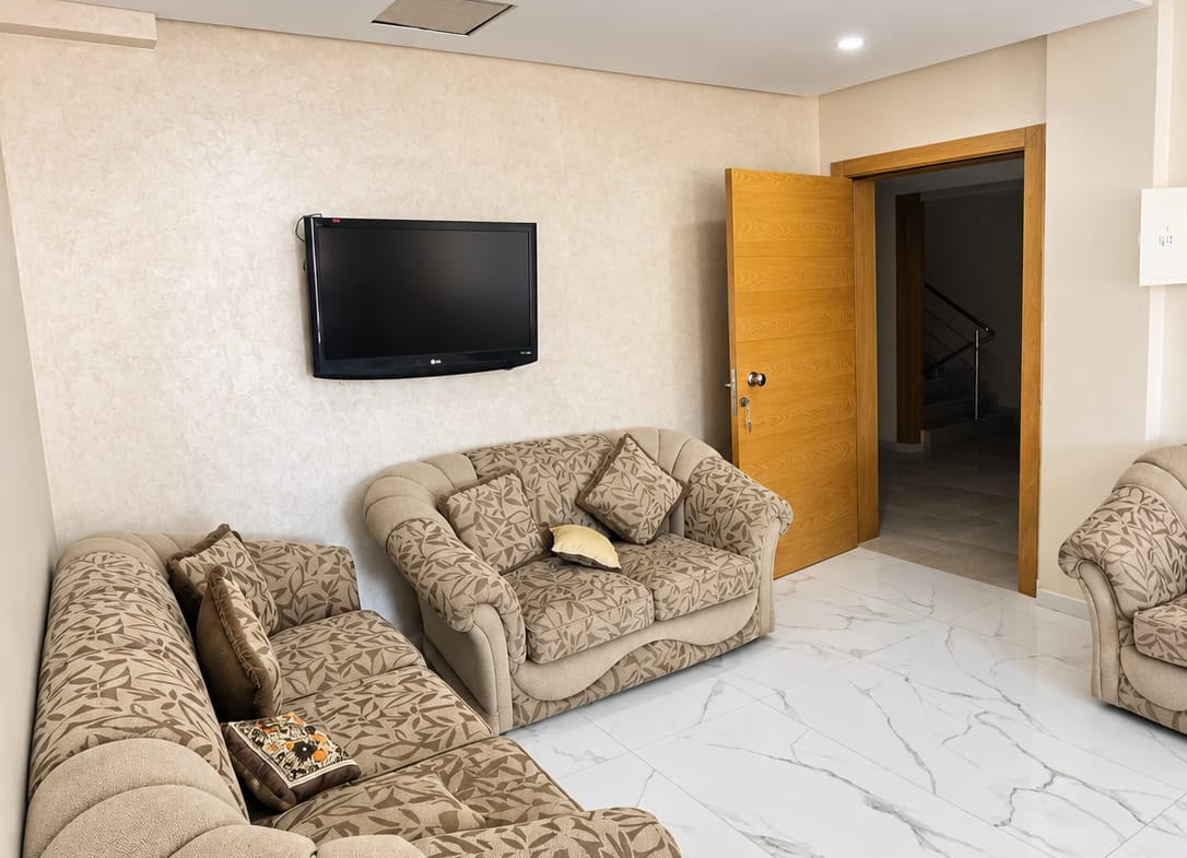 Appartement Haut Standing de 100 m² à Louer – Victor Hugo