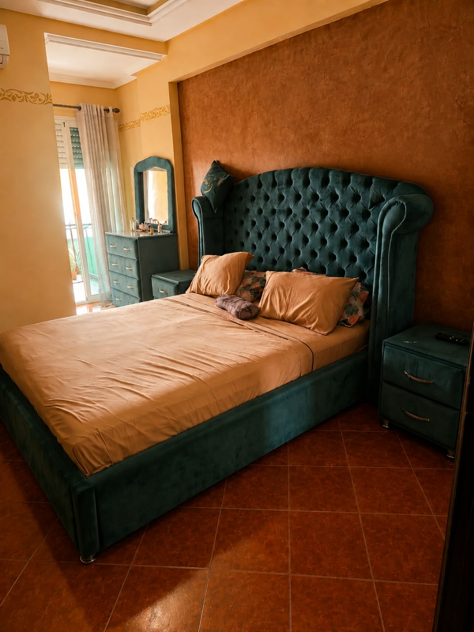 Appartement 3 Chambres avec Sous-Location Autorisée – Mabrouka