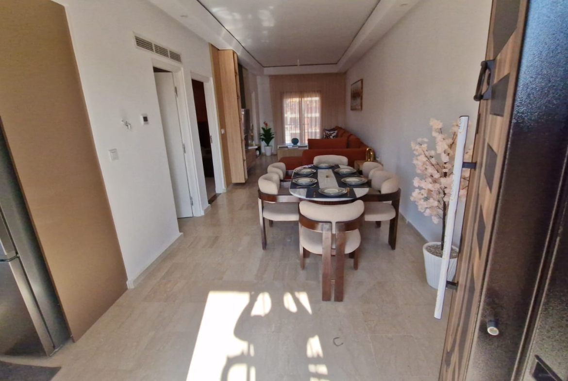 APPARTEMENT A PROXIMITÉ LA RENAISSANCE / À LOUER